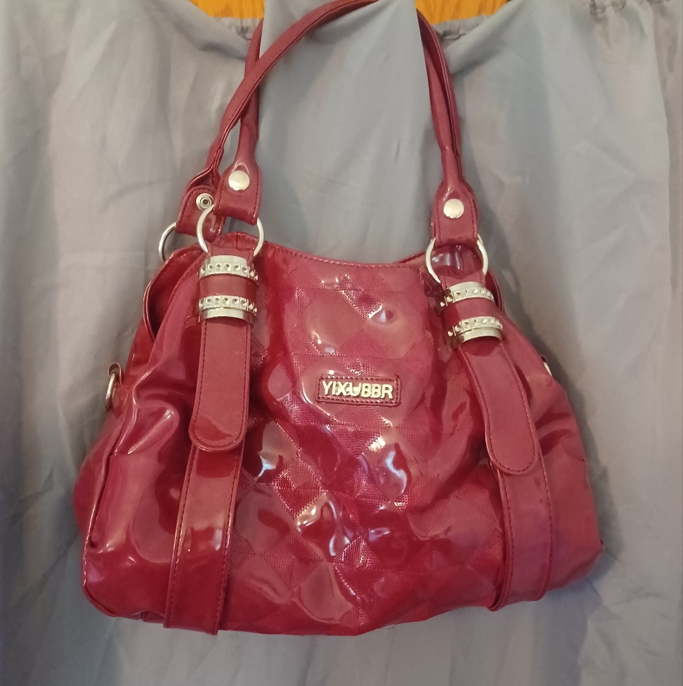 YIXUBBR Pink Patent vinyl? Shiny purse